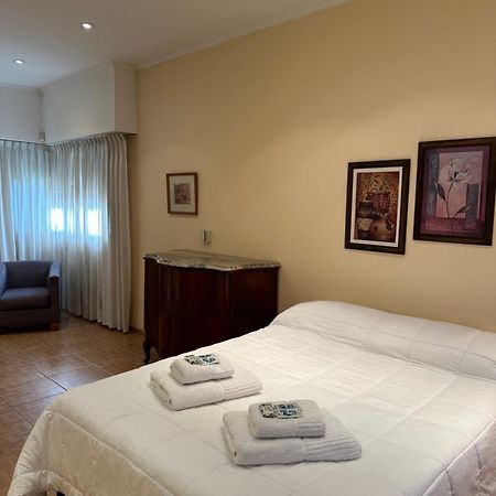 Отель Lpr Express Eze Airport Монте-Гранде Экстерьер фото